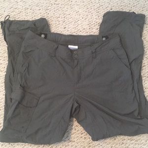 COLUMBIA CONVERTIBLE HIKING PANTS Size 10